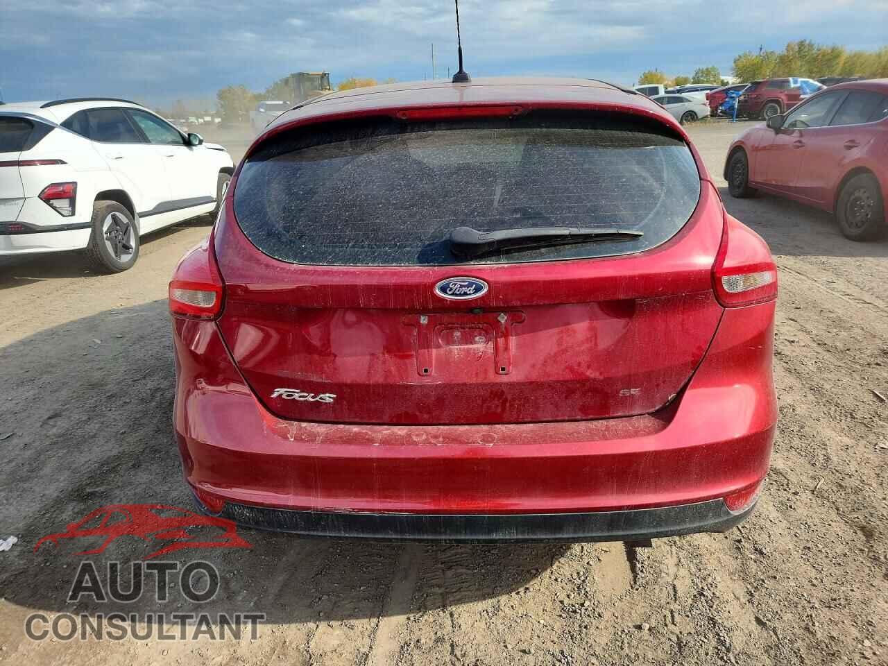 FORD FOCUS 2017 - 1FADP3K26HL334272