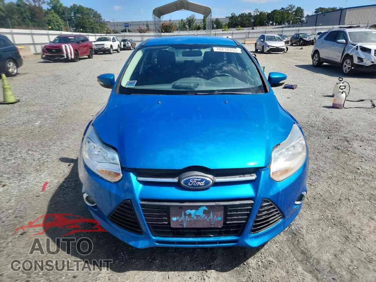 FORD FOCUS 2012 - 1FAHP3F26CL313927