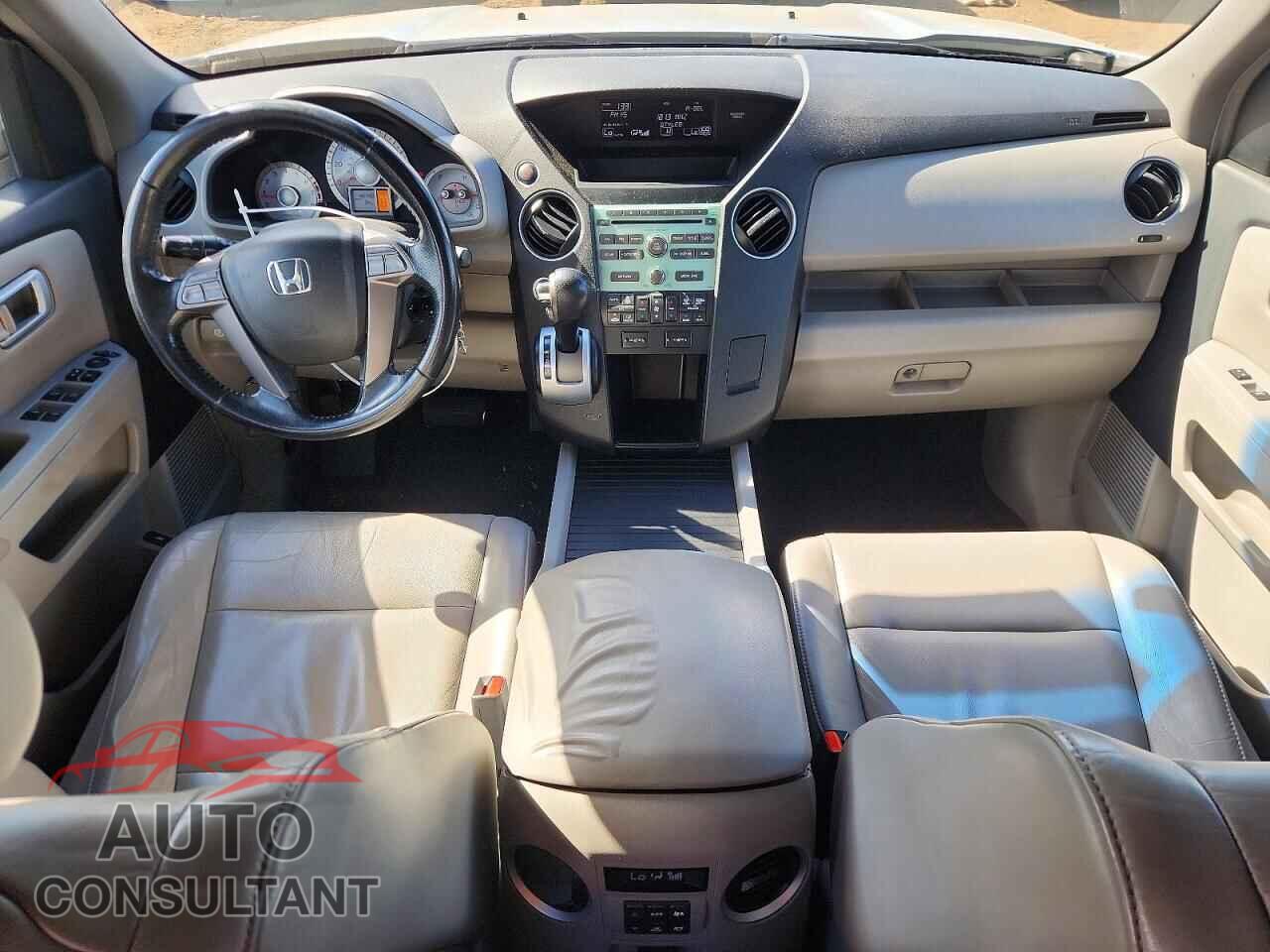 HONDA PILOT 2009 - 5FNYF48589B033562