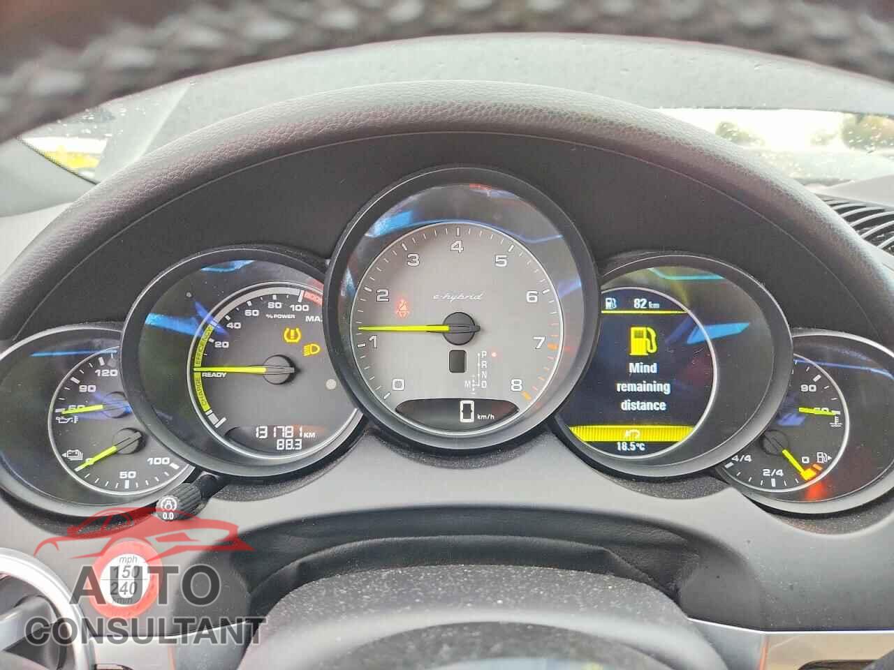PORSCHE CAYENNE 2016 - WP1AE2A22GLA17567