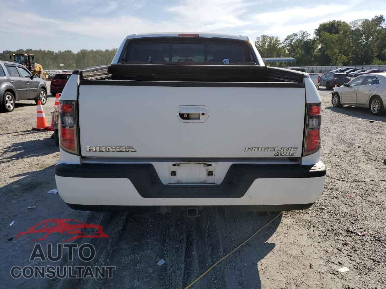 HONDA RIDGELINE 2013 - 5FPYK1F59DB011566