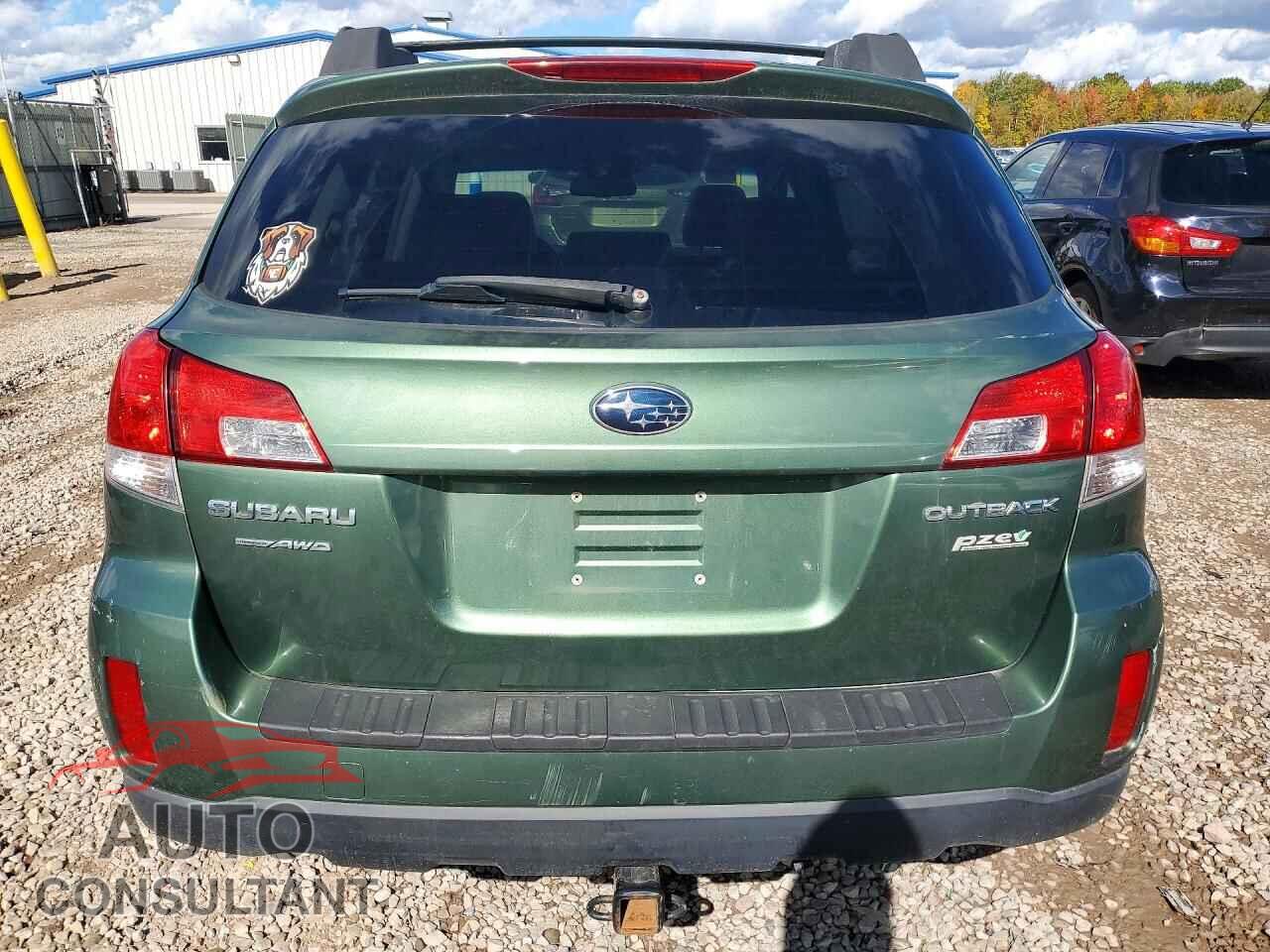 SUBARU OUTBACK 2013 - 4S4BRBCC4D1241670