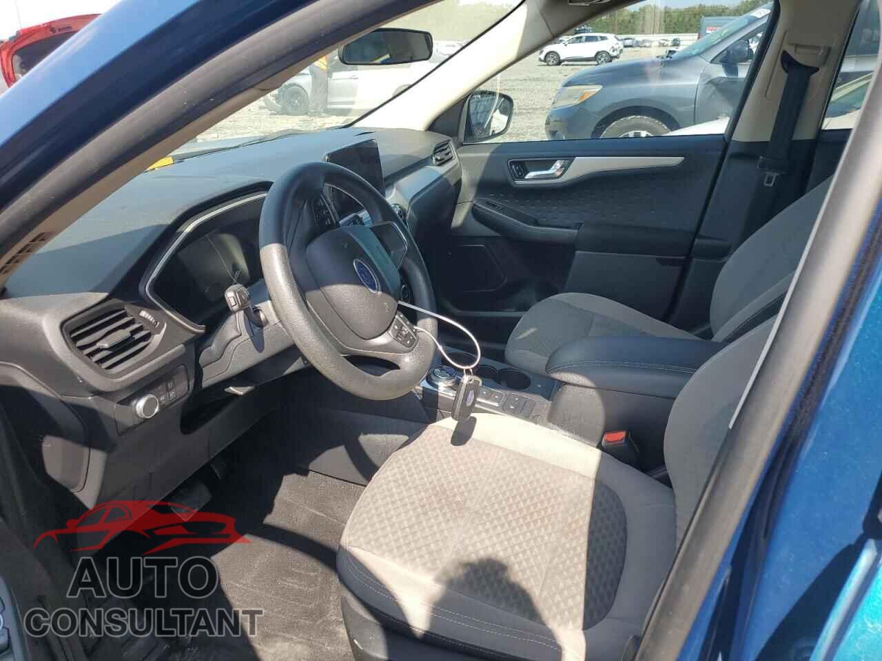 FORD ESCAPE 2020 - 1FMCU9G60LUA28843