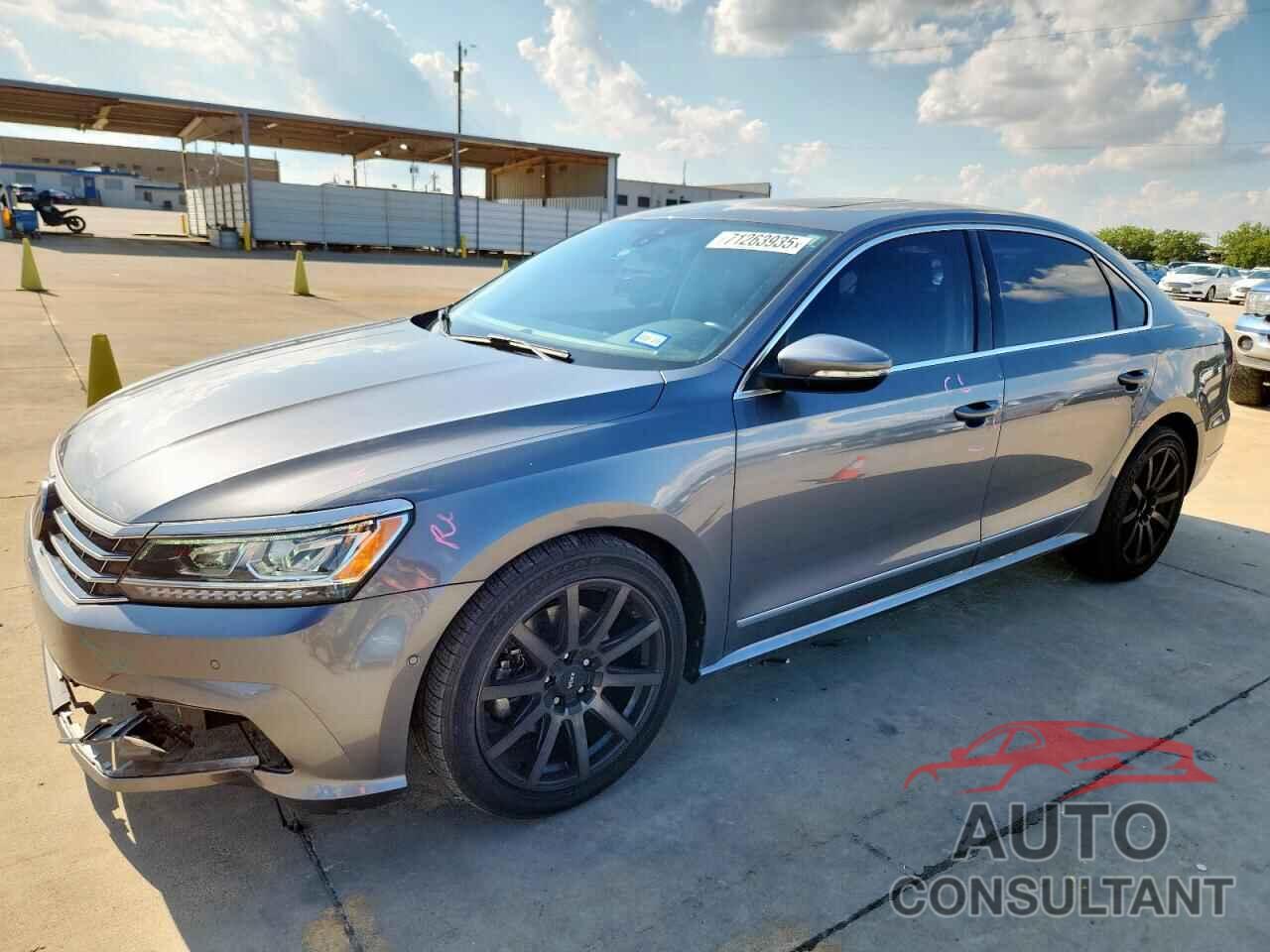 VOLKSWAGEN PASSAT 2017 - 1VWCT7A35HC052978