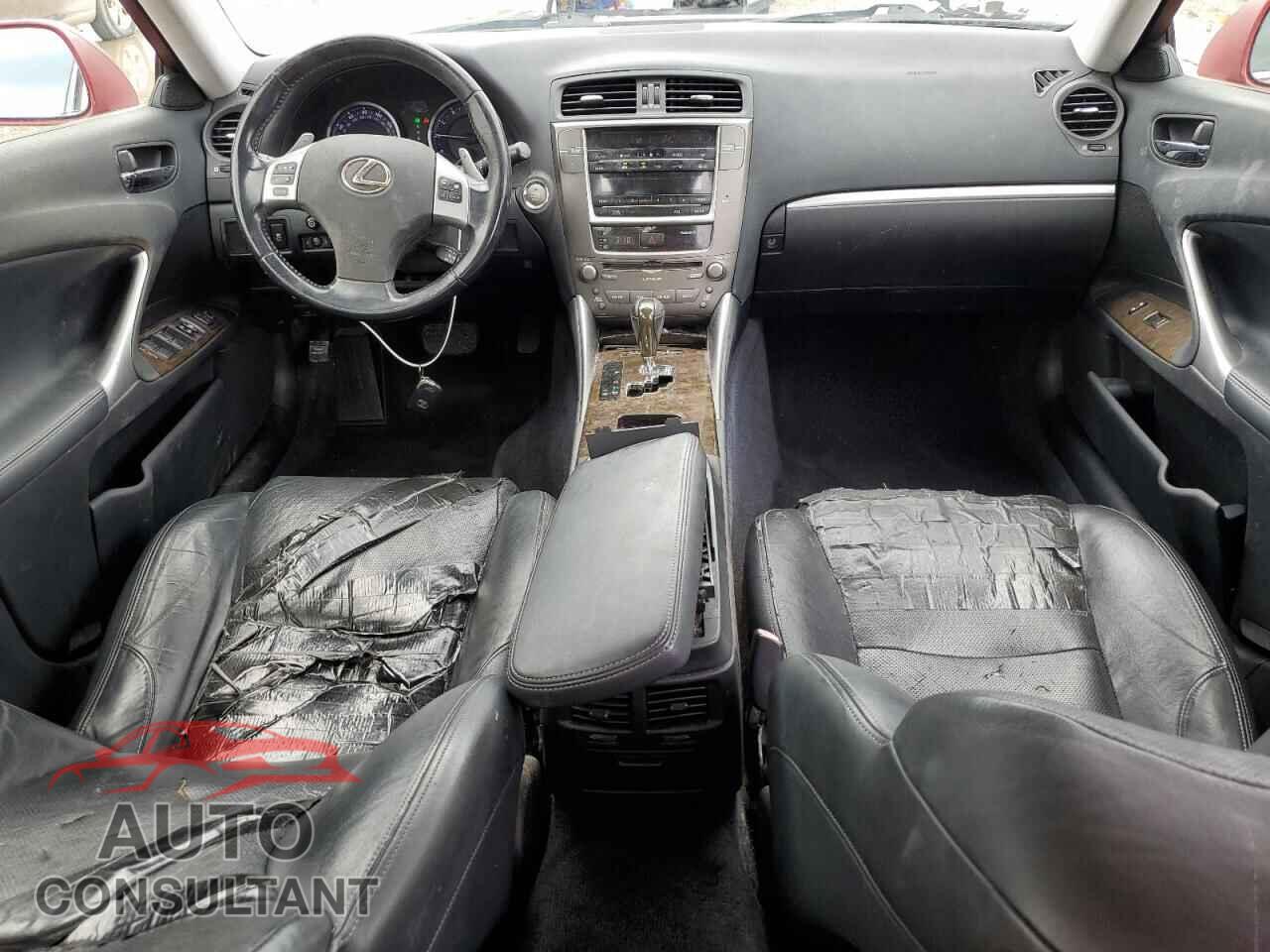 LEXUS IS 2012 - JTHCF5C29C2035911