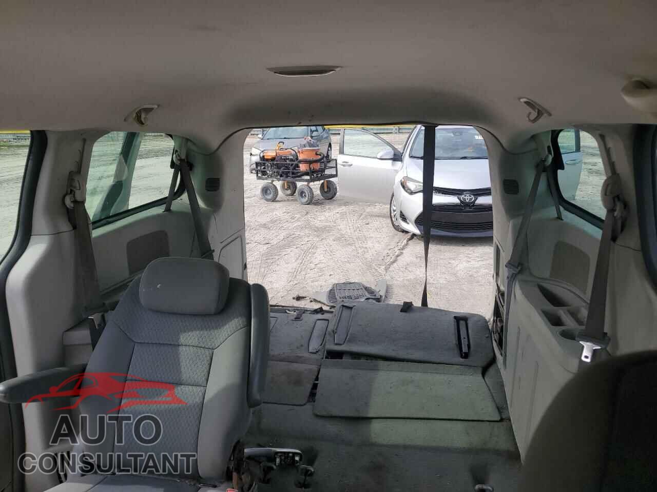 DODGE CARAVAN 2010 - 2D4RN4DE6AR204799