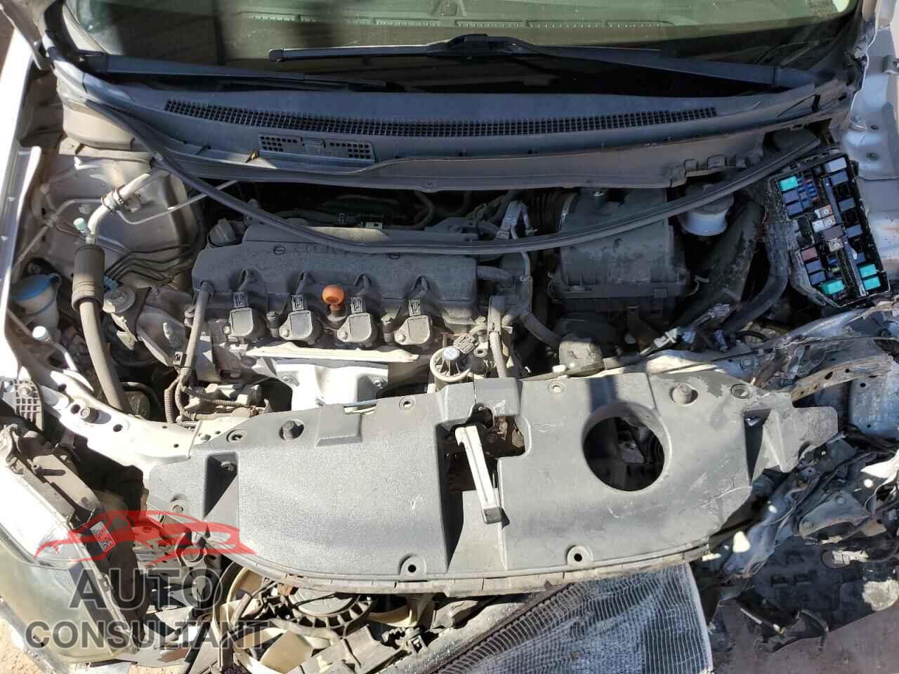 HONDA CIVIC 2015 - 19XFB2F5XFE002776