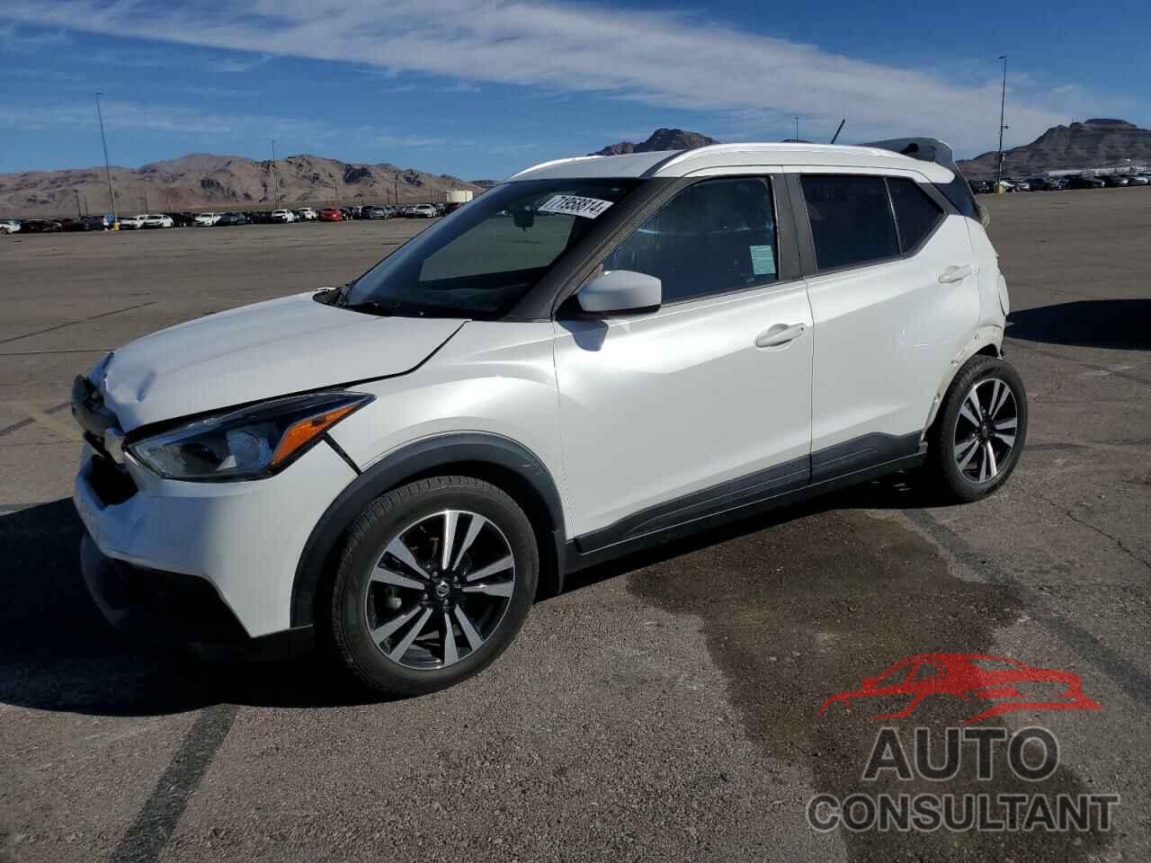 NISSAN KICKS 2018 - 3N1CP5CU3JL521841