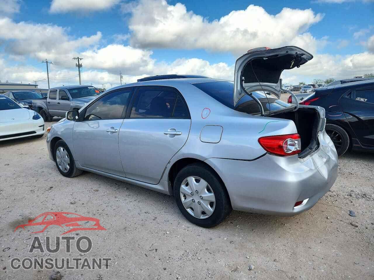 TOYOTA COROLLA 2011 - 2T1BU4EE2BC537602