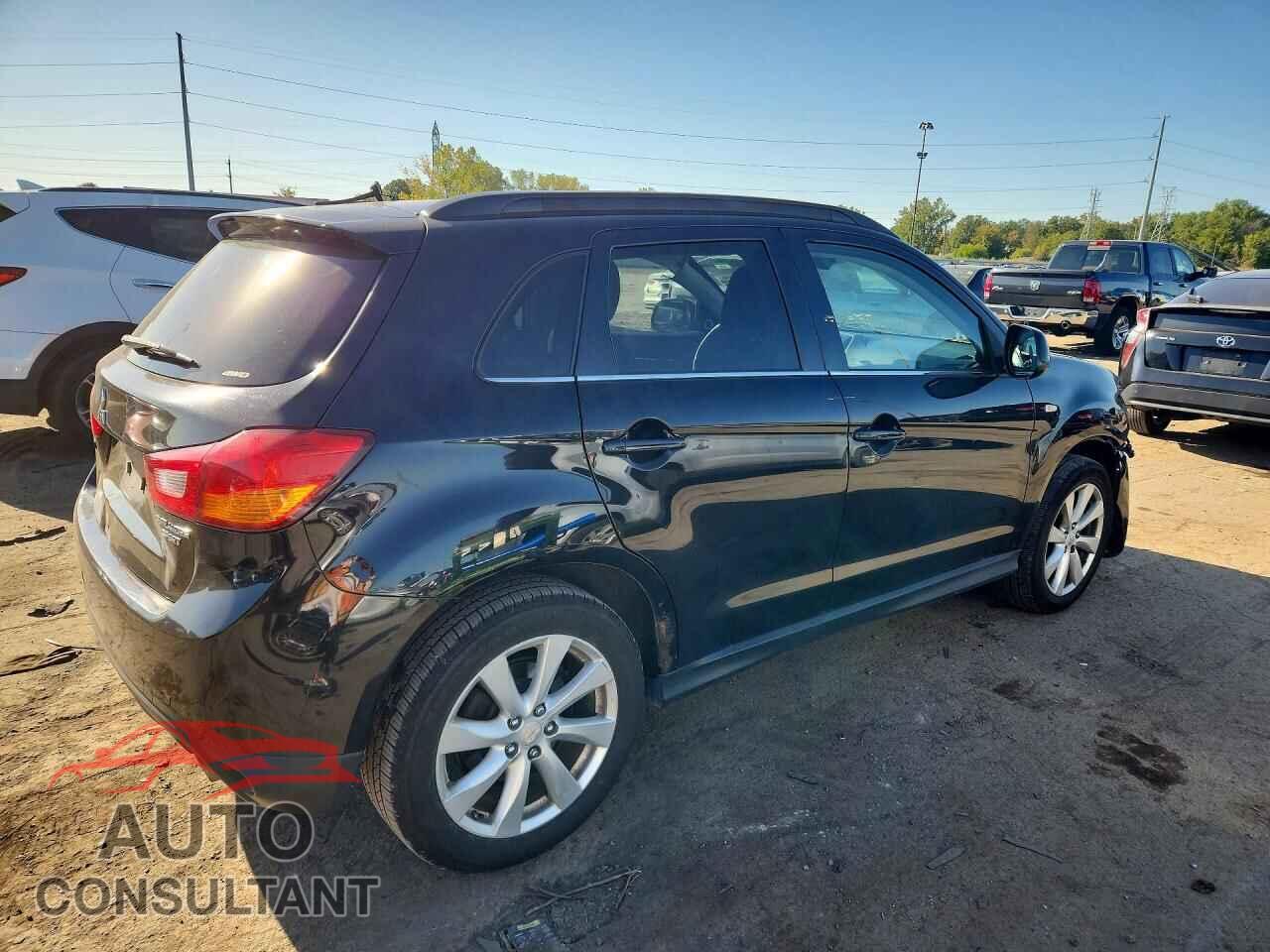 MITSUBISHI OUTLANDER 2013 - 4A4AR4AU1DE013585