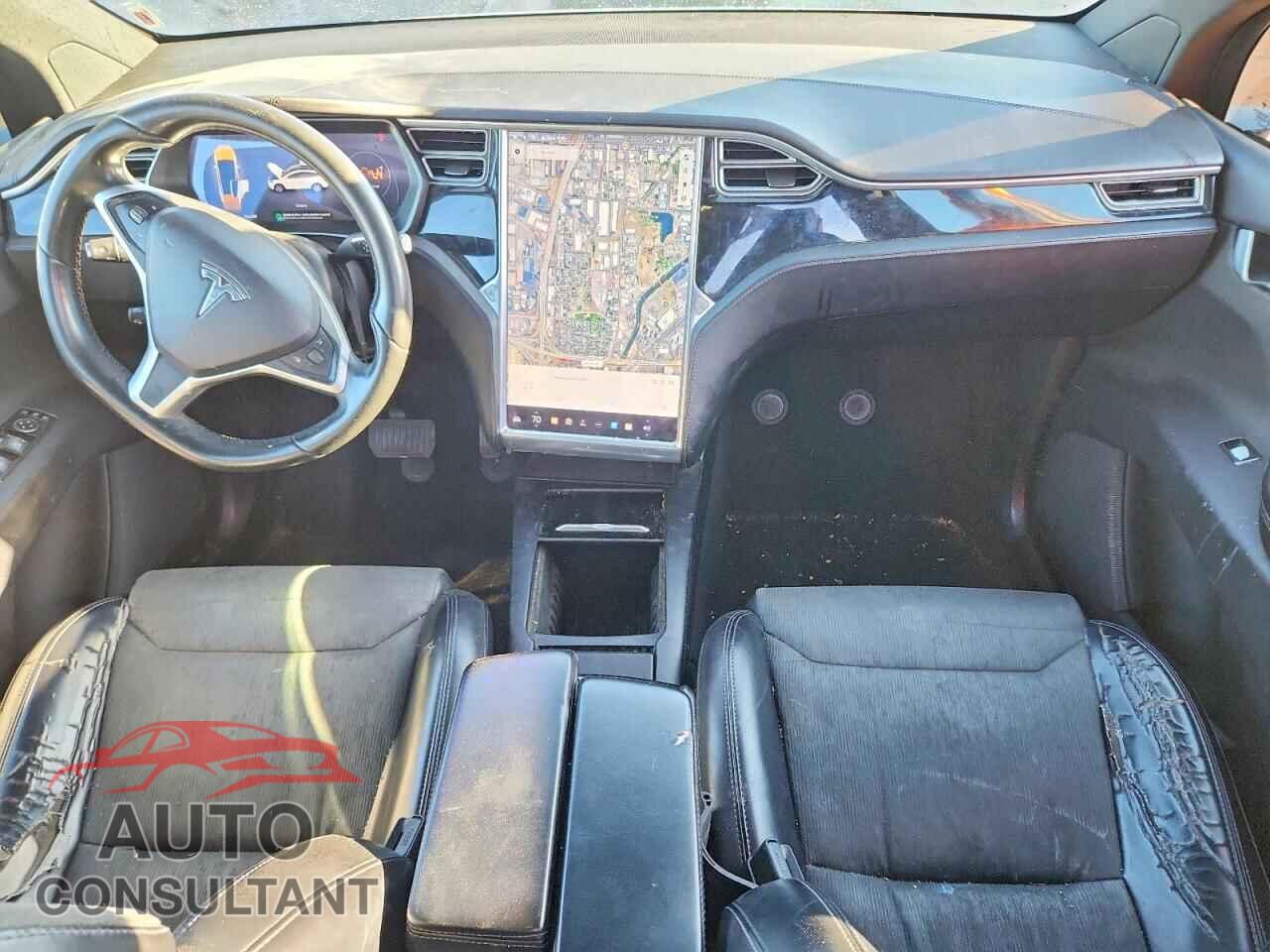TESLA MODEL X 2016 - 5YJXCBE29GF021906