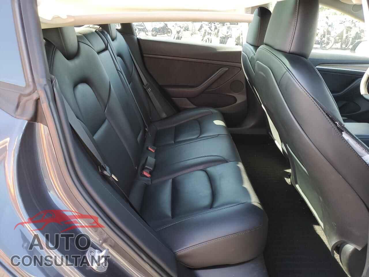 TESLA MODEL 3 2023 - 5YJ3E1EA8PF623786