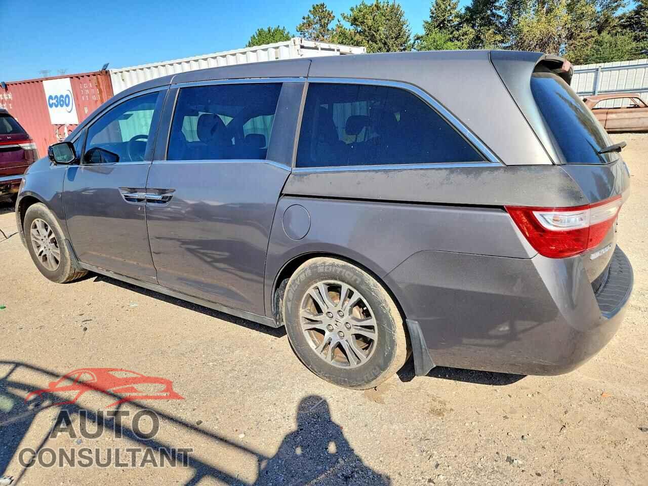 HONDA ODYSSEY 2013 - 5FNRL5H48DB068587