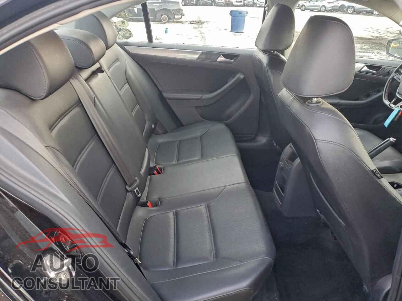 VOLKSWAGEN JETTA 2017 - 3VWB67AJ6HM415580