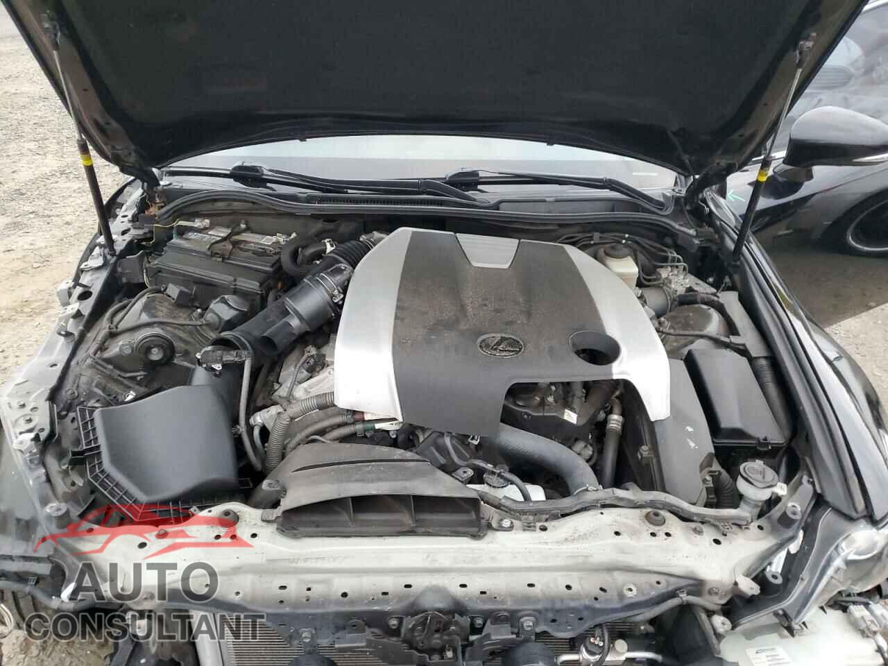 LEXUS IS 2015 - JTHCE1D25F5008685