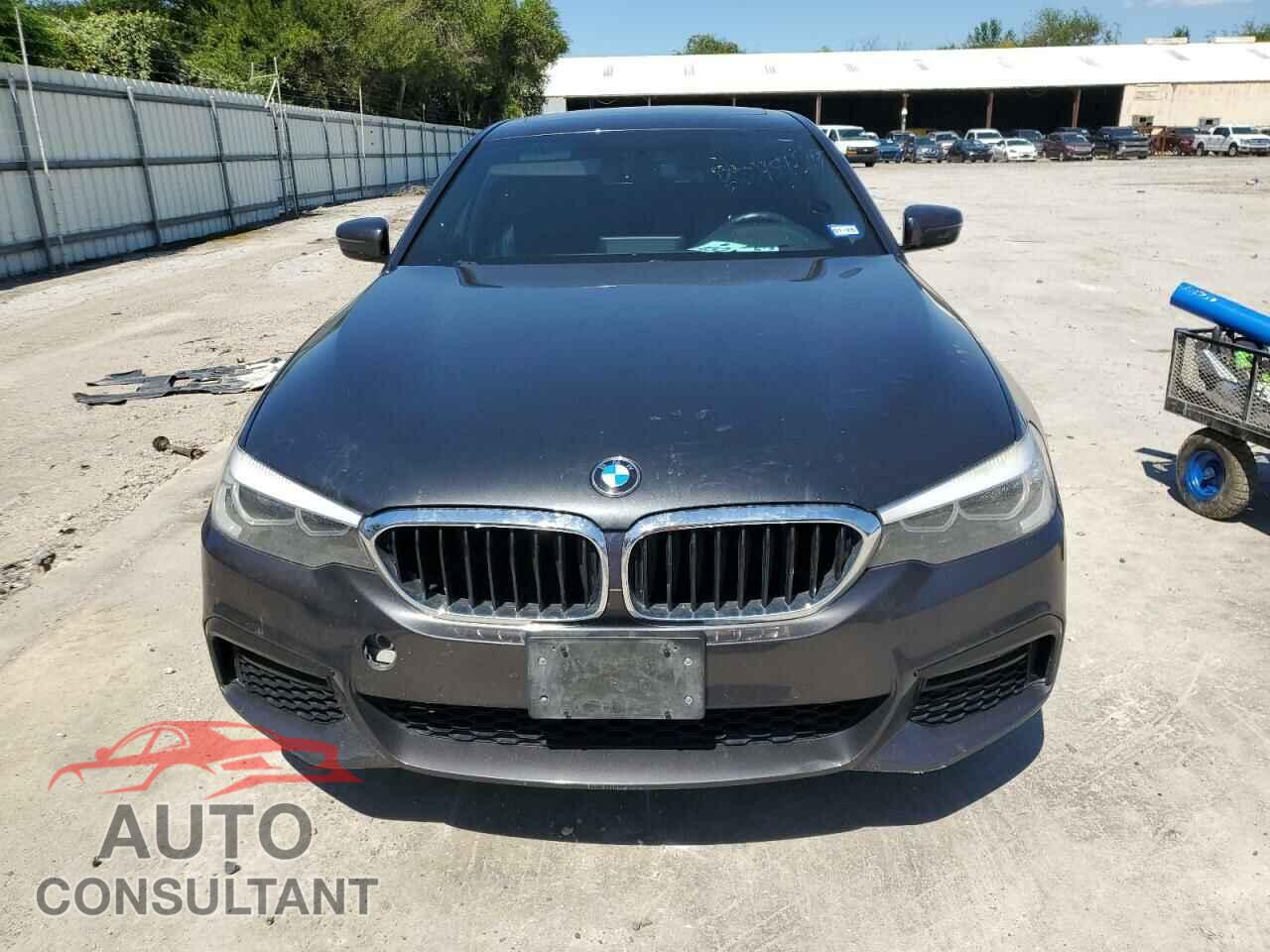 BMW 5 SERIES 2017 - WBAJA5C37HG896155