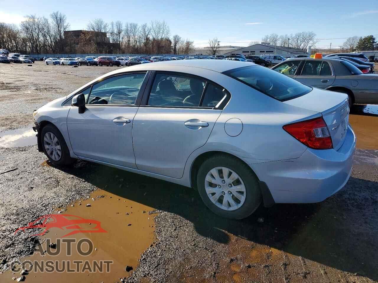 HONDA CIVIC 2012 - 2HGFB2F56CH523981