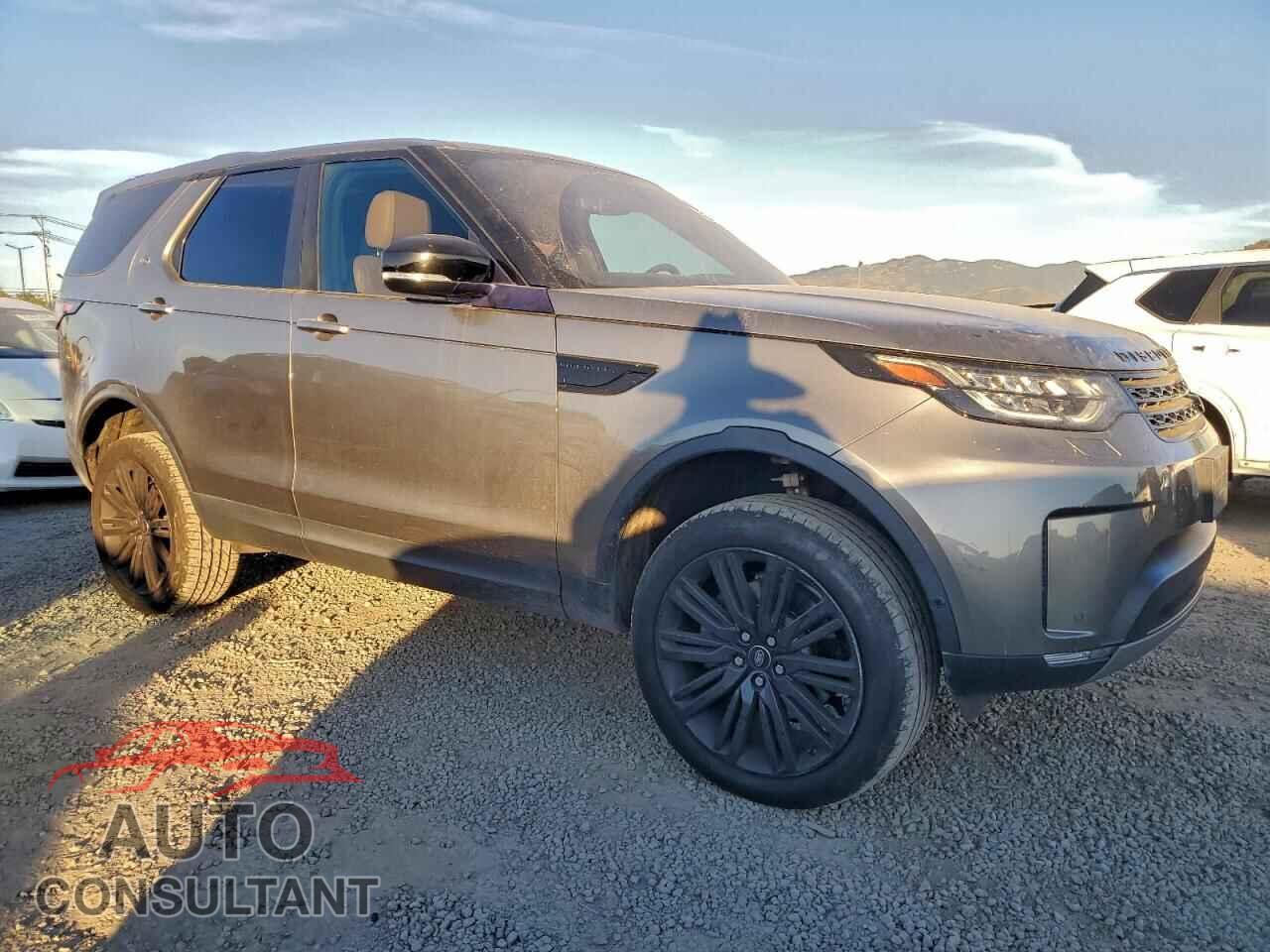 LAND ROVER DISCOVERY 2017 - SALRRBBV4HA044020