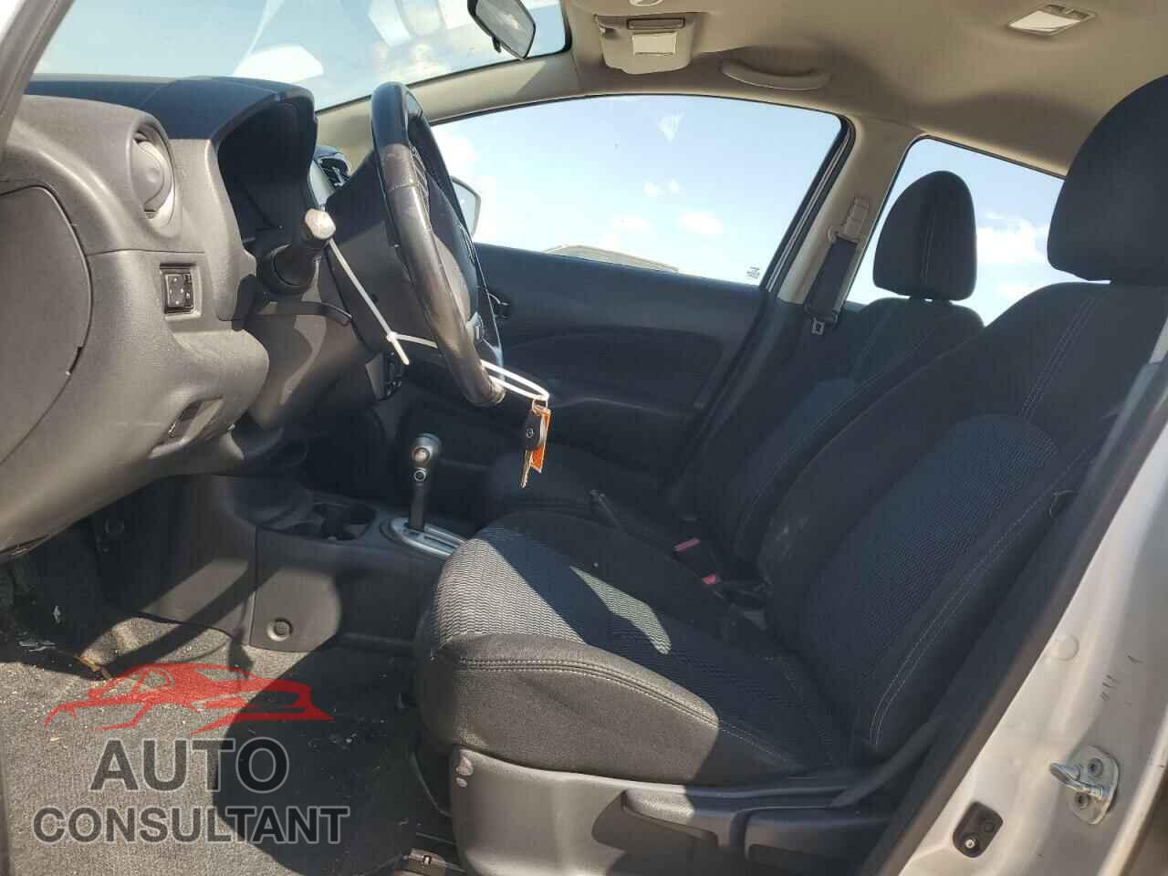 NISSAN VERSA 2016 - 3N1CE2CP4GL355577