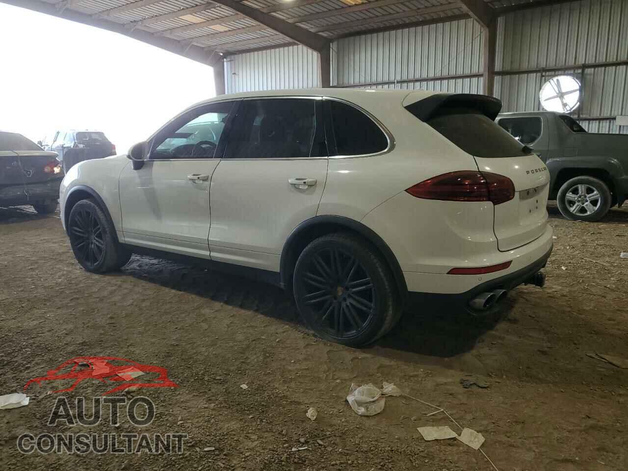 PORSCHE CAYENNE 2016 - WP1AA2A25GLA04971