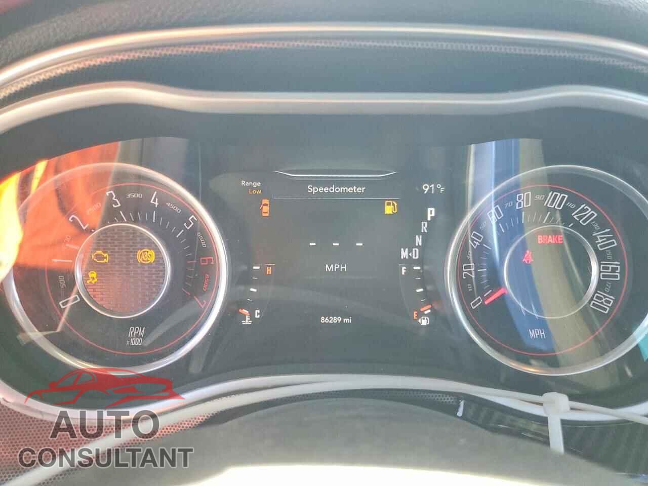 DODGE CHALLENGER 2015 - 2C3CDZFJ6FH877820