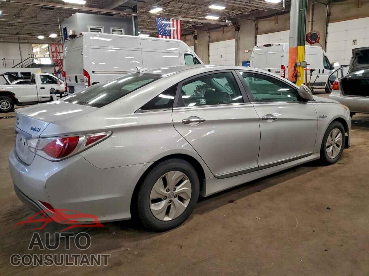 HYUNDAI SONATA 2013 - KMHEC4A40DA099372