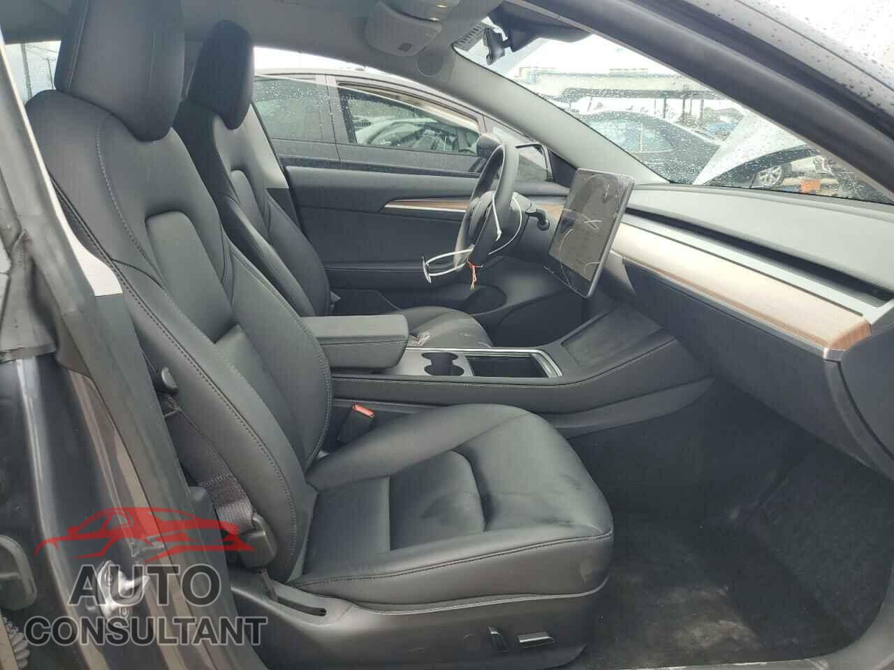 TESLA MODEL 3 2023 - 5YJ3E1EA5PF674730
