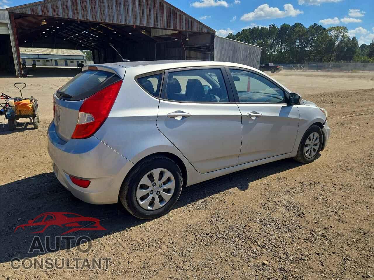 HYUNDAI ACCENT 2015 - KMHCT5AE3FU202517