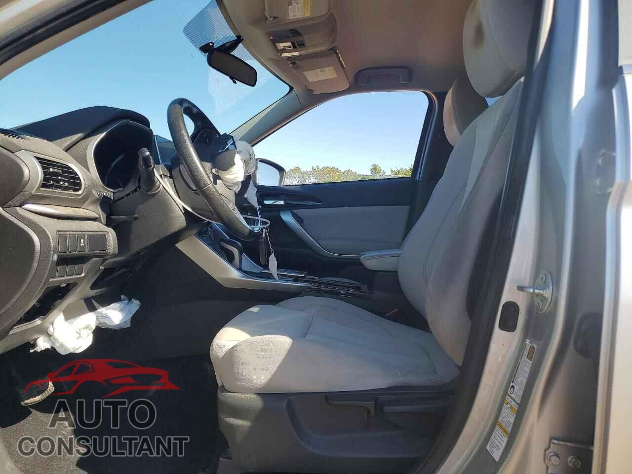 MITSUBISHI ECLIPSE 2018 - JA4AT5AA6JZ070187
