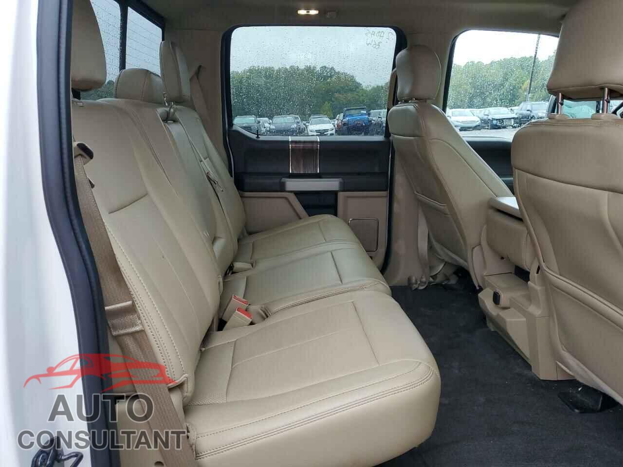 FORD F-150 2018 - 1FTEW1E55JFC11255