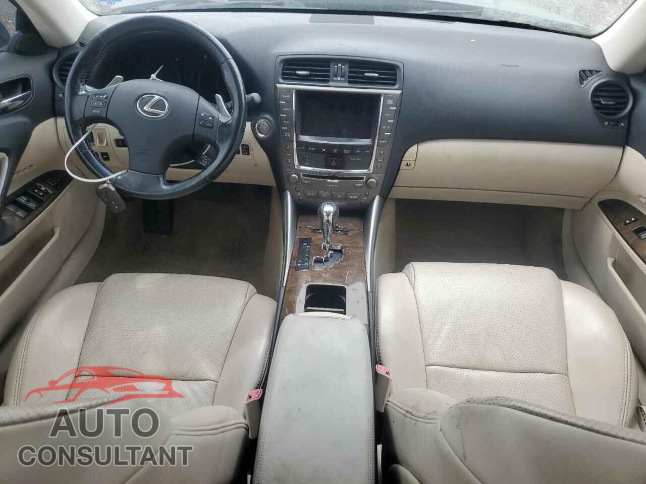 LEXUS IS 2010 - JTHFF2C2XA2512242