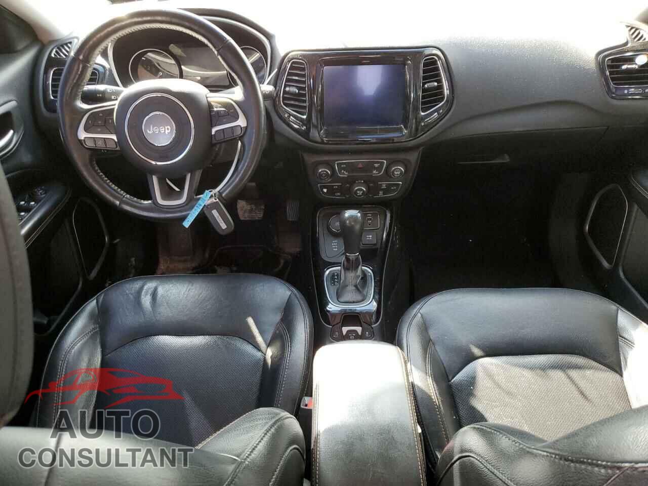 JEEP COMPASS 2018 - 3C4NJDCB6JT221940