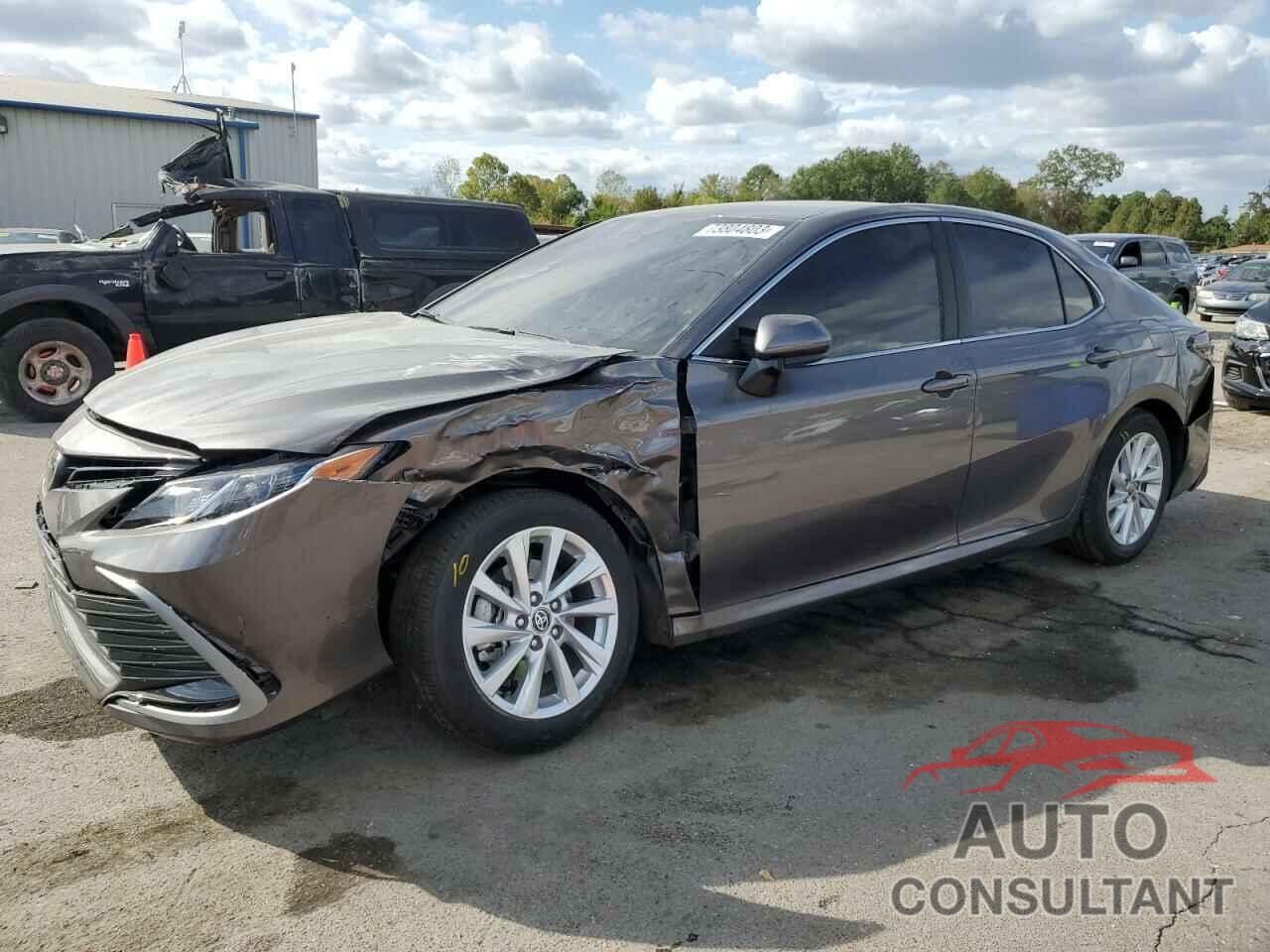 TOYOTA CAMRY 2024 - 4T1C11AKXRU845536