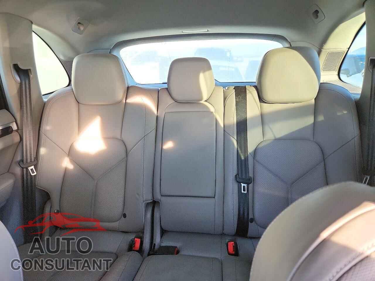 PORSCHE CAYENNE 2013 - WP1AF2A21DLA23224