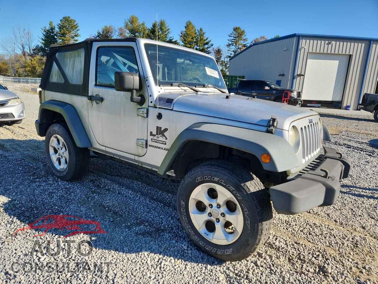 JEEP WRANGLER 2011 - 1J4AA2D13BL541698
