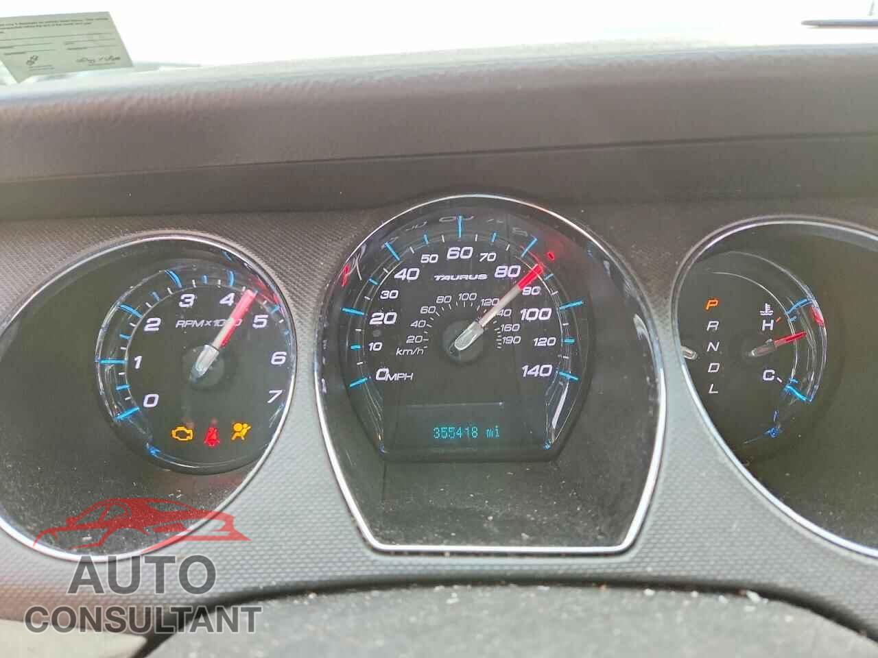 FORD TAURUS 2011 - 1FAHP2DW0BG112368
