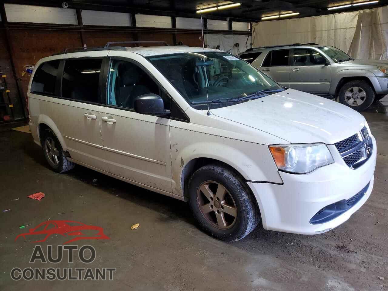DODGE CARAVAN 2011 - 2D4RN3DG2BR645956