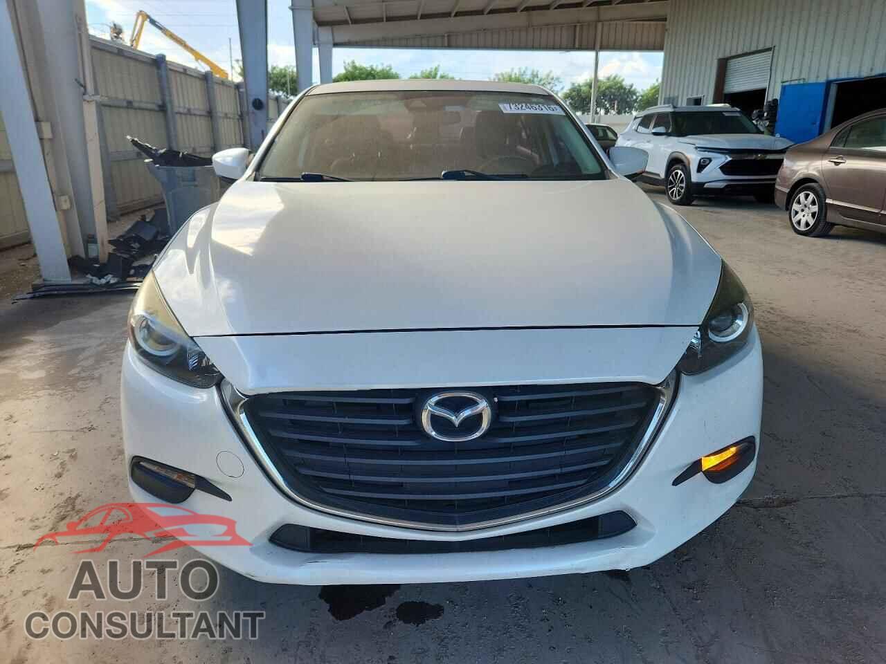 MAZDA 3 2017 - 3MZBN1V76HM131395