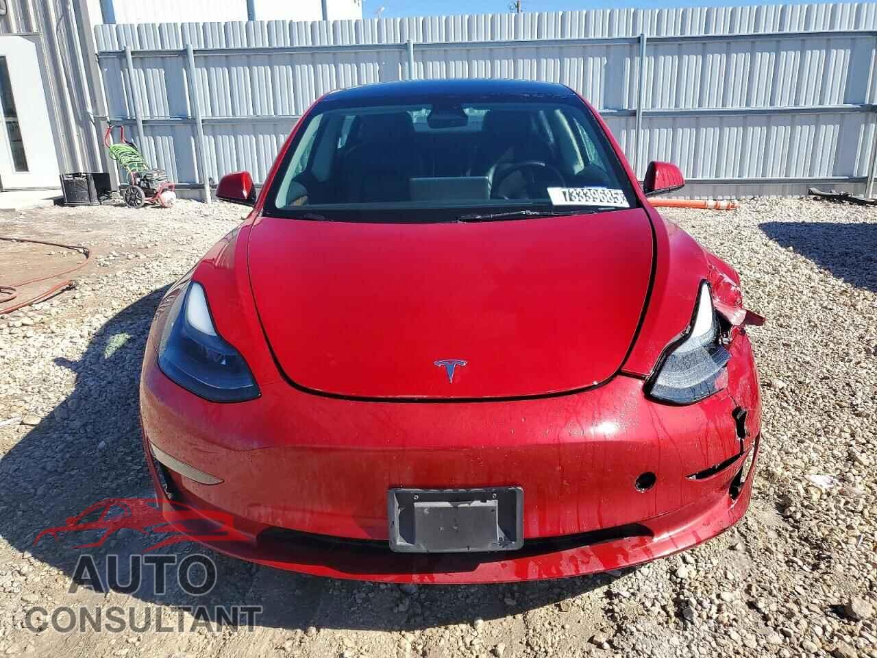 TESLA MODEL 3 2023 - 5YJ3E1EA5PF438935