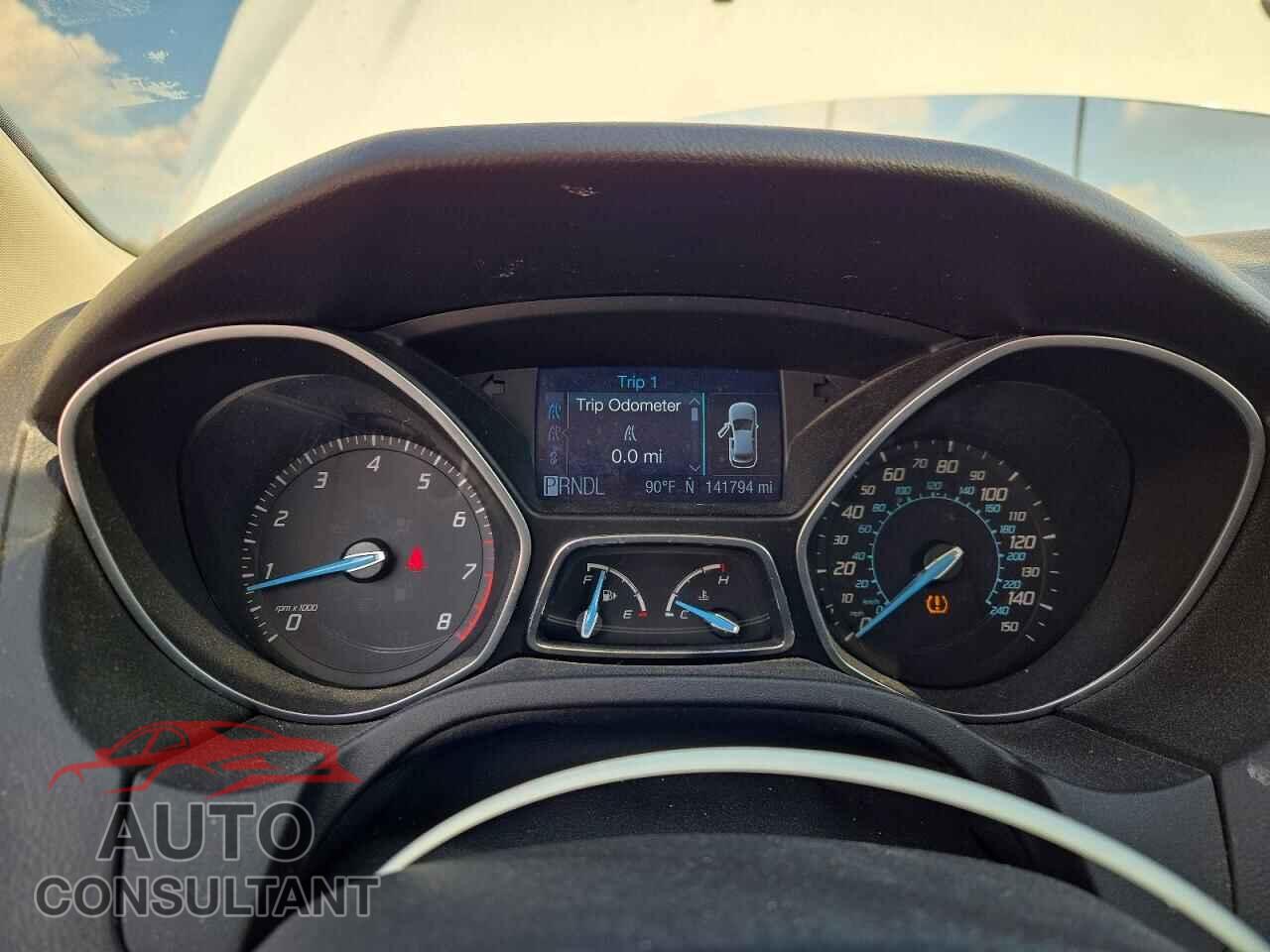 FORD FOCUS 2012 - 1FAHP3F27CL298631
