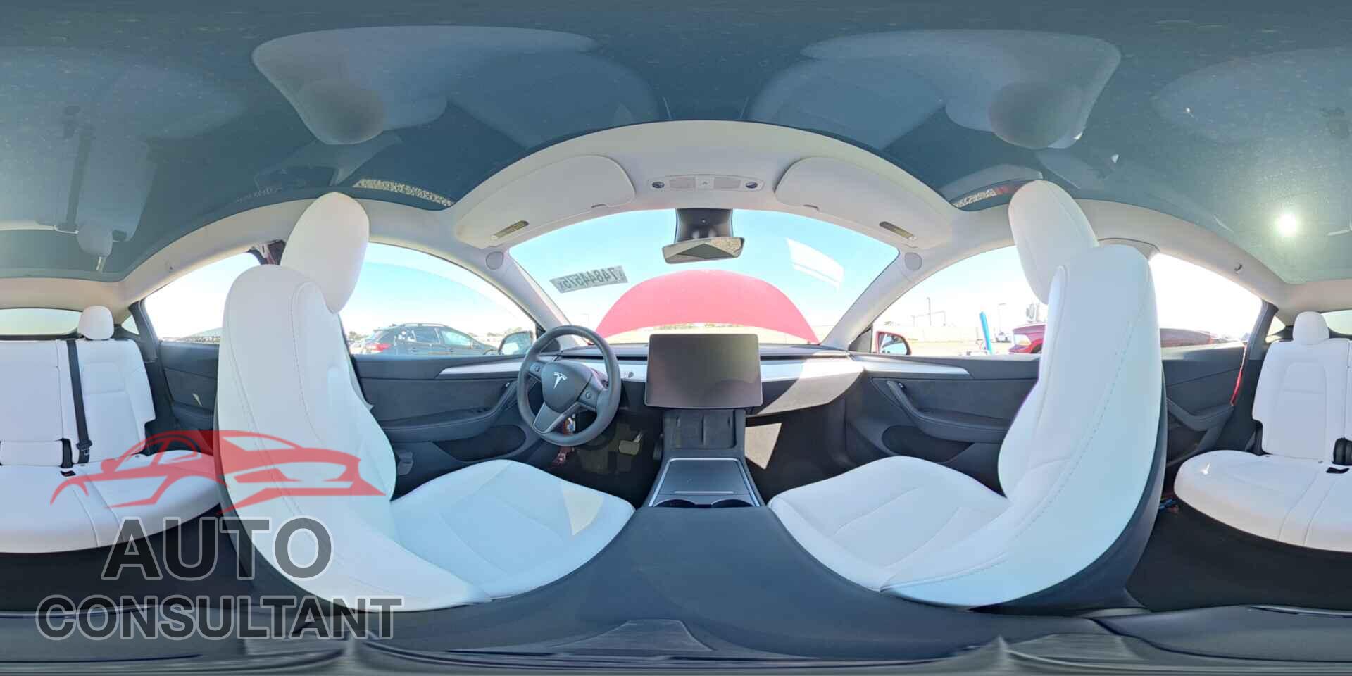 TESLA MODEL Y 2023 - 7SAYGDEE7PF601611