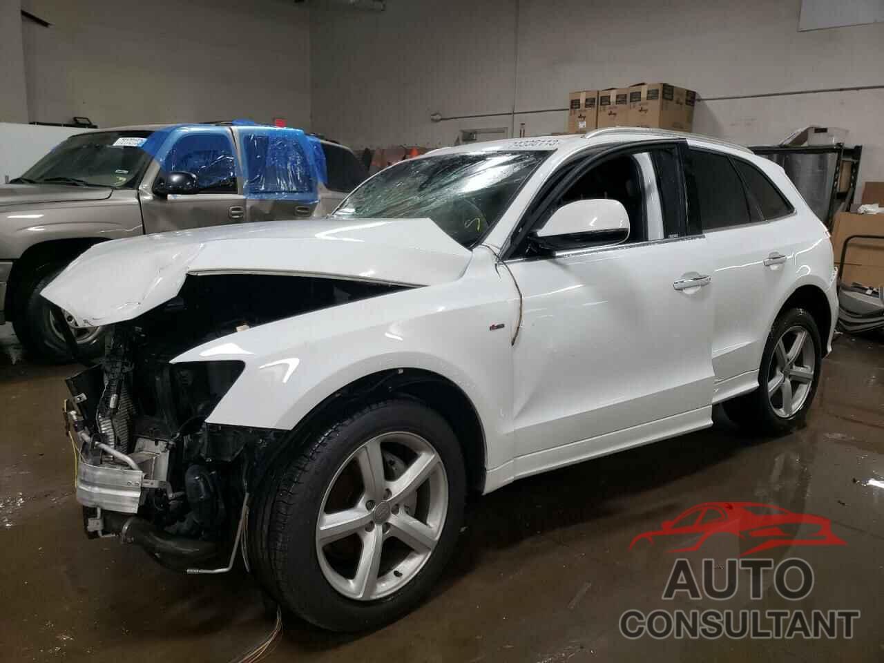 AUDI Q5 2017 - WA1M2AFP1HA042442