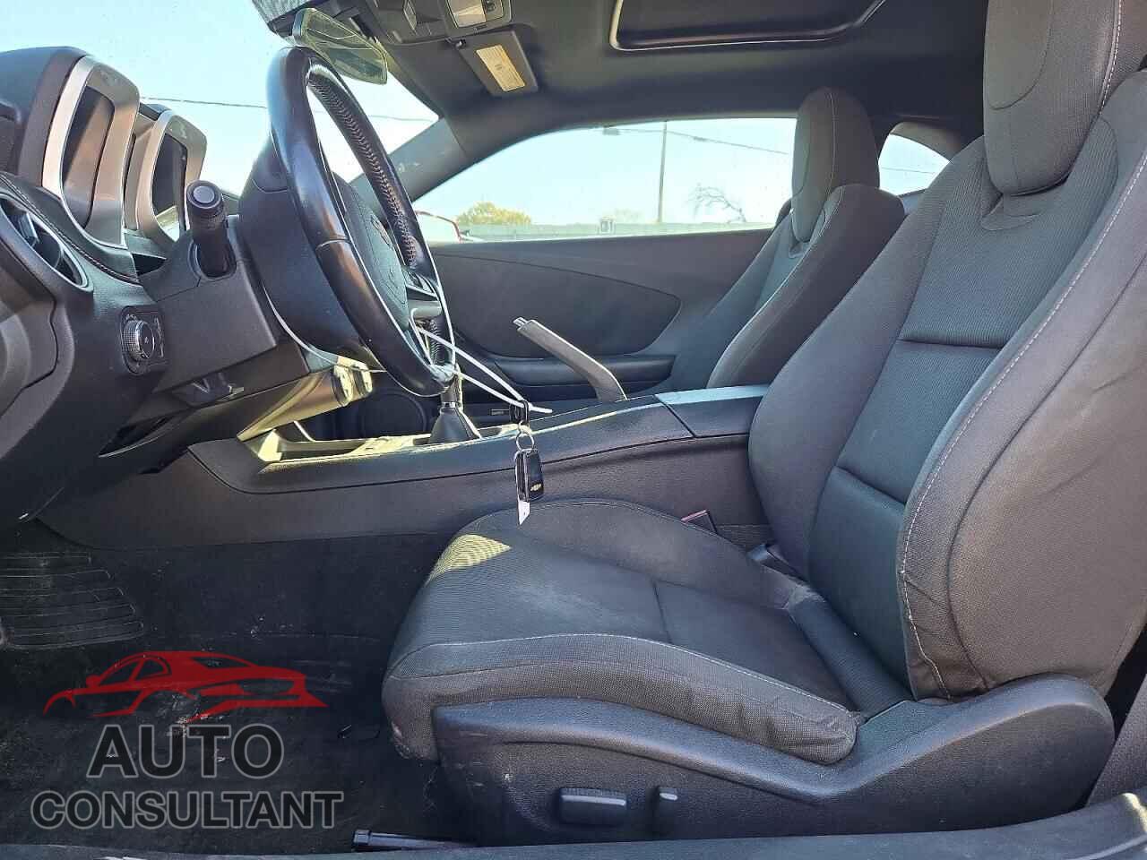 CHEVROLET CAMARO 2015 - 2G1FC1E37F9261336