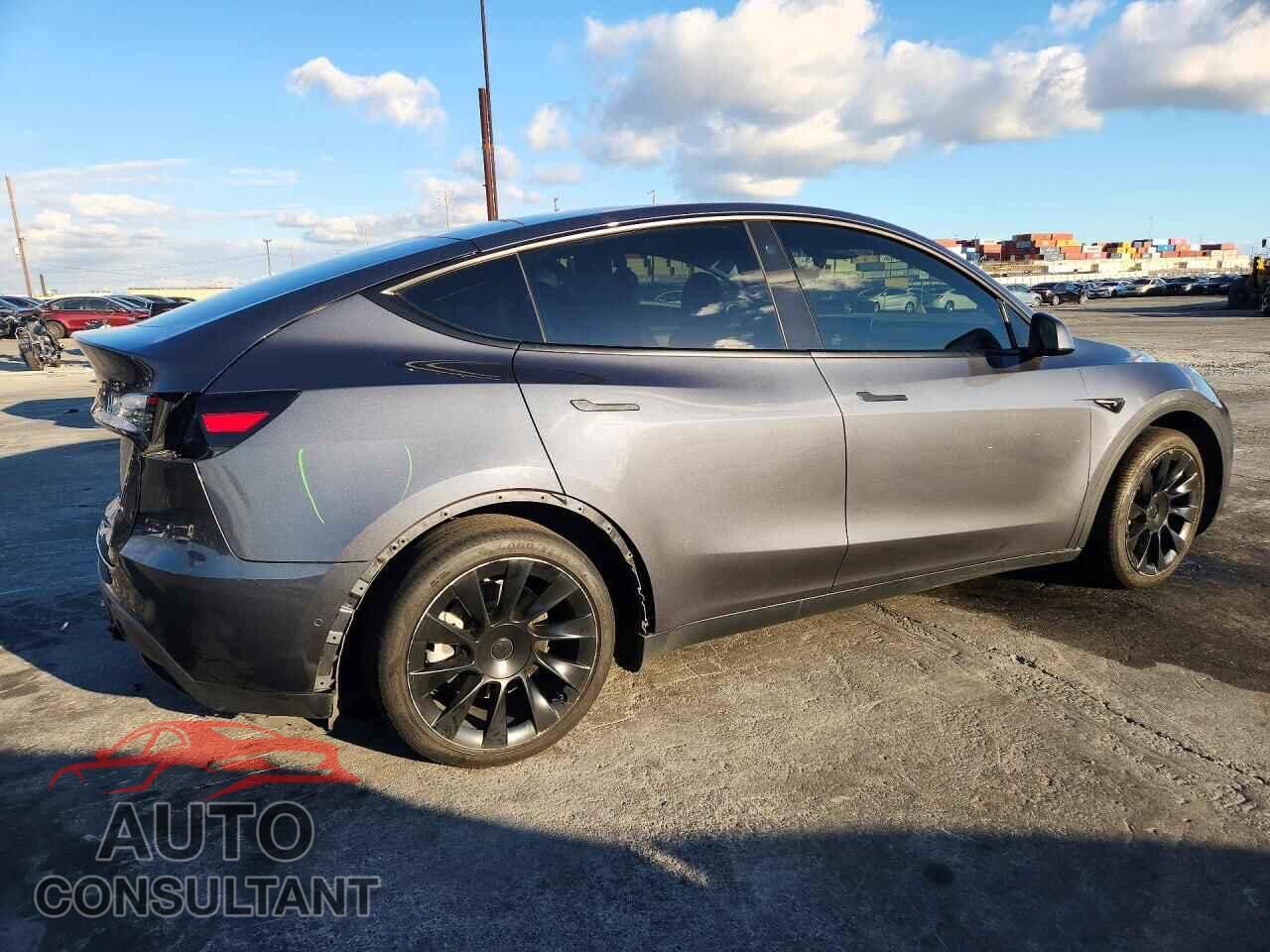 TESLA MODEL Y 2022 - 7SAYGDEEXNF365940