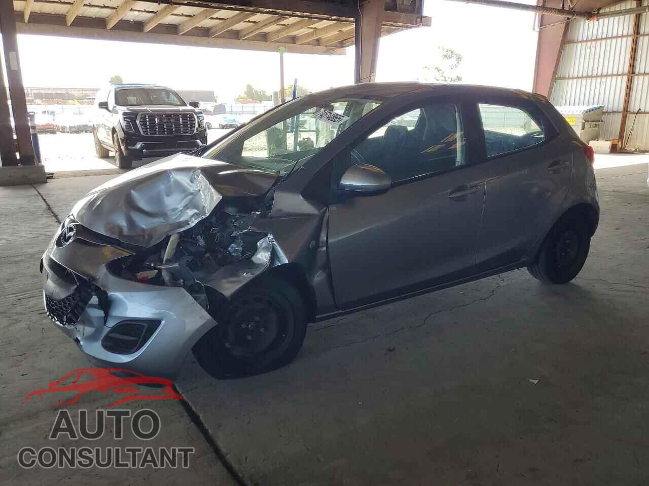 MAZDA 2 2014 - JM1DE1KZ4E0177033
