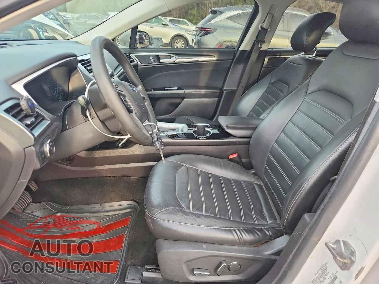 FORD FUSION 2015 - 3FA6P0H72FR166249