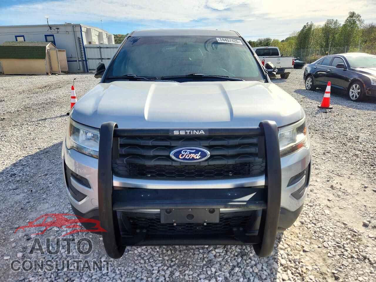 FORD EXPLORER 2018 - 1FM5K8AR5JGB34468