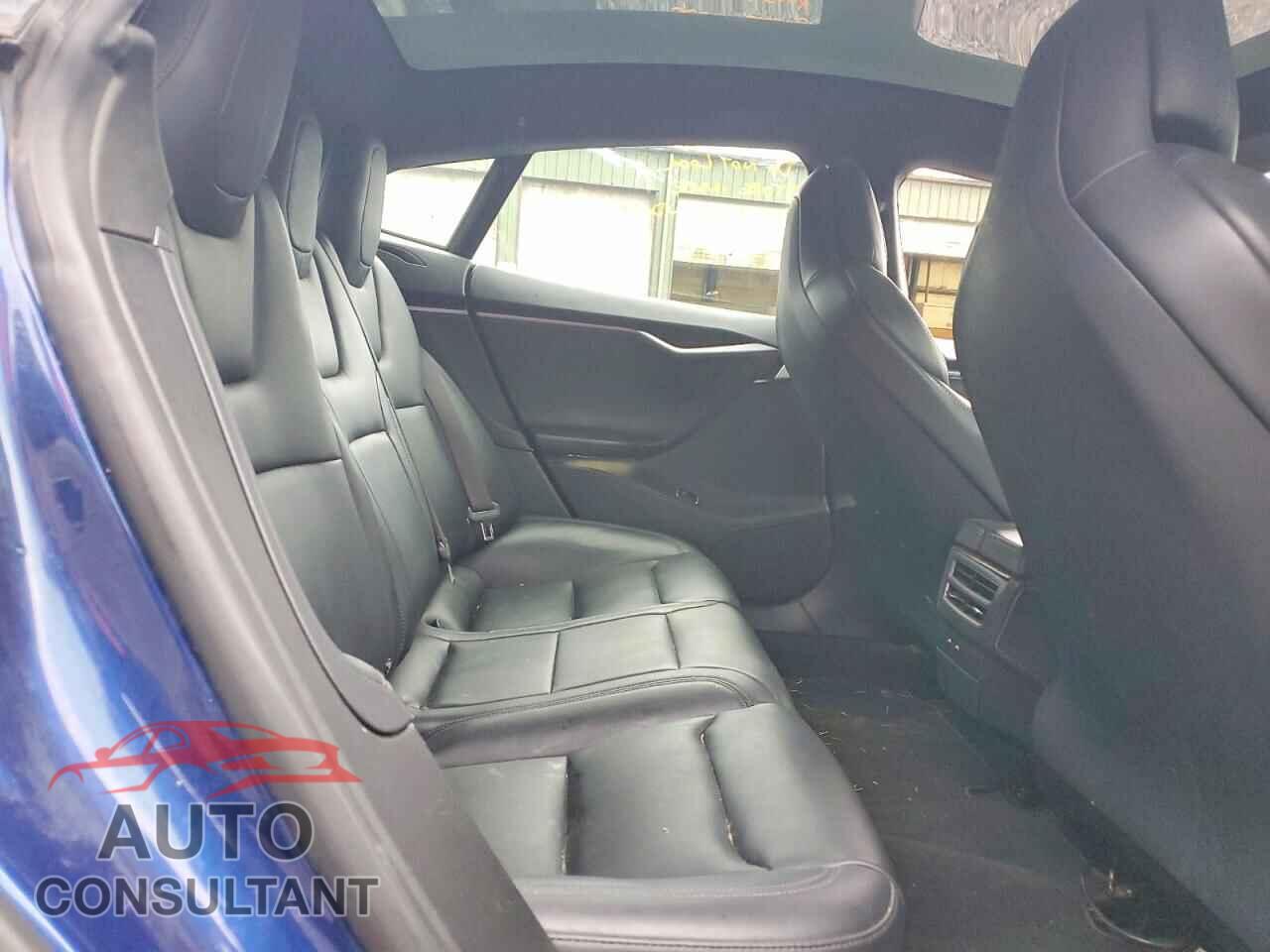 TESLA MODEL S 2020 - 5YJSA1E28LF353047