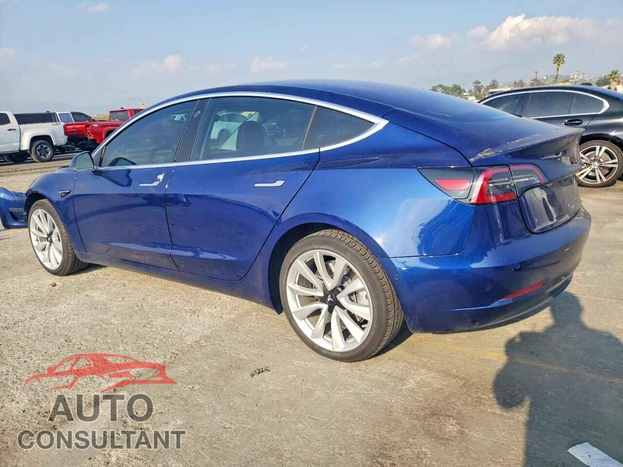TESLA MODEL 3 2018 - 5YJ3E1EA1JF035896