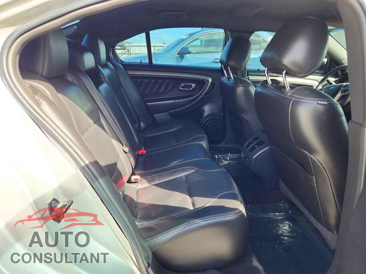 FORD TAURUS 2013 - 1FAHP2E85DG209875